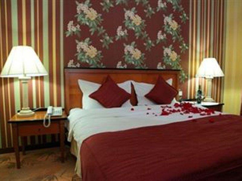 Grand Hotel Europe Baku Pokoj fotografie